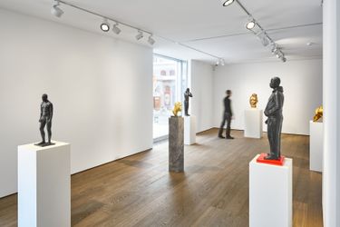 Exhibition view: Thomas J Price, The Space Between, Hauser & Wirth, St.Moritz (12 February–18 April 2022). © Thomas J Price. Courtesy the artist and Hauser & Wirth. Photo: Jon Etter.