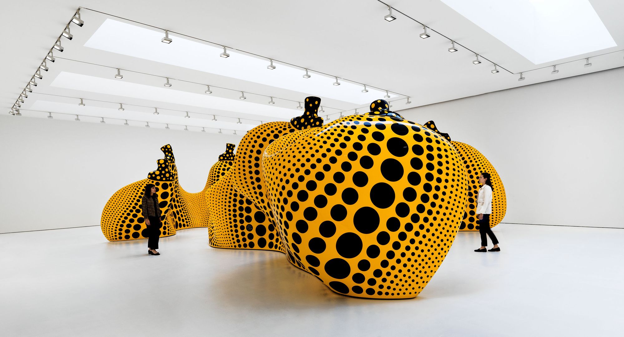 Yayoi Kusama, 'I Spend Each Day Embracing Flowers' at David Zwirner, 19th  Street, New York, United States on 11 May–21 Jul 2023