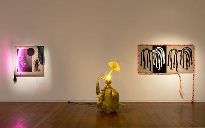 Sarah Contos, Total Control, 2015, Exhibition view, Roslyn Oxley9 Gallery, Sydney. Courtesy Roslyn Oxley9 Gallery, Sydney.