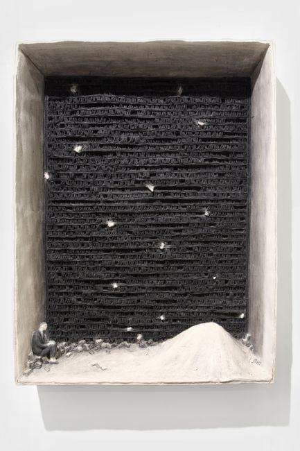 Cenere (ash) by Pino Deodato contemporary artwork