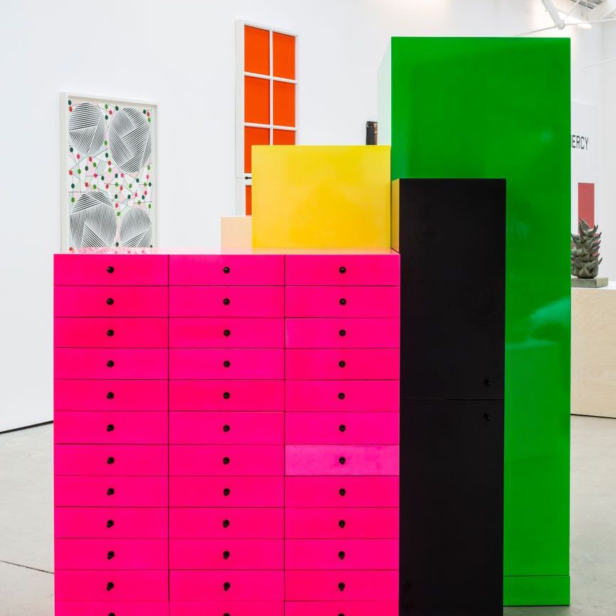 アート・デザイン・音楽 Ettore Sottsass See Why Ettore Sottsass, the Bob Dylan-Loving Founder of Memphis