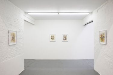 Exhibition view: Pélagie Gbaguidi, Le jour se lève, Zeno X Gallery, Antwerp (16 Marcg–30 April 2022). Courtesy Zeno X Gallery.
