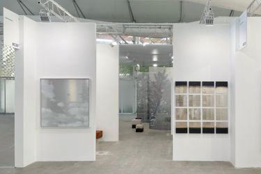 Exhibition view: MAKI Gallery, West Bund Art & Design 2021 (11–14 November 2021). Courtesy MAKI Gallery, Tokyo.