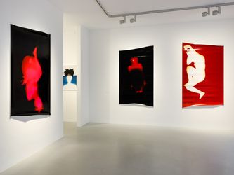 Exhibition view: Melanie Issaka, Locating the Personal, Galerie—Peter—Sillem. Frankfurt (5 November–17 Dcember 2022). Courtesy Galerie—Peter—Sillem.