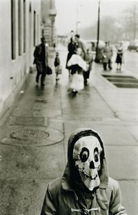 Mask, New York City by Frank Paulin contemporary artwork photography