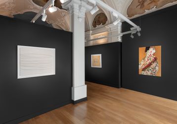 Exhibition view: Lucio Fontana | Enrico Baj | Piero Manzoni, Mazzoleni, Turin (15 October–19 December 2020). Courtesy: Mazzoleni, London-Torino.