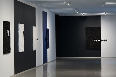 Exhibition view: Jane Lee, It Is as It Is, Sundaram Tagore Gallery, Chelsea, New York (10 October–9 November 2019). Courtesy Sundaram Tagore Gallery.
