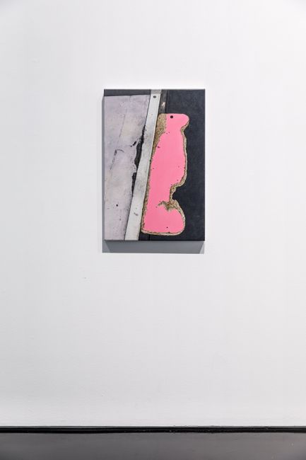 Pink obstacle (doorstep) by Andrew Browne contemporary artwork
