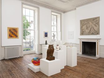 Exhibition view: Group Exhibition, The Conference of the Birds, Tristan Hoare Gallery, London (9 June–8 July 2022). Courtesy Tristan Hoare Gallery.