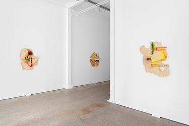 Exhibition view: Richard Tuttle, Stories I - XX, Galerie Greta Meert, Brussels (29 October 2020–16 January 2021). Courtesy Galerie Greta Meert.