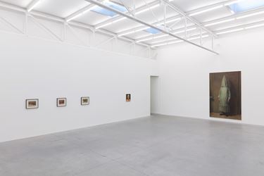 Exhibition view: Michaël Borremans, Coloured Cones, Zeno X Gallery, Antwerp (28 October–19 December 2020). Courtesy Zeno X Gallery.