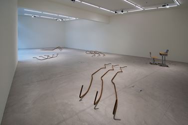 Exhibition View: Ai Weiwei, Rebars, Galerie Urs Meile, Lucerne (27 October 2012–12 January 2013). Courtesy Galerie Urs Meile. 