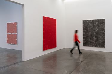 Exhibition view: James Siena, Painting, Pace Gallery, 537 West 24th Street, New York (11 January–9 February 2019). Courtesy the artist and Pace Gallery.