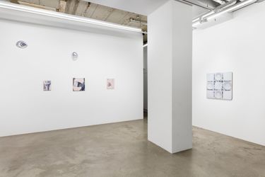 Exhibition view: Astrid Styma, private, SETAREH X, Düsseldorf. (26 February–26 March 2022). Courtesy SETAREH X.