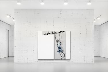 Exhibition view: Michael Riedel, Poster-Painting-Presentation, David Zwirner, New York (27 February–25 March 2016). Courtesy David Zwirner, New York/London.