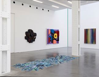 Exhibition view: Group Exhibition, Painters Reply: Experimental Painting in the 1970s and now, Lisson Gallery, West 24th Street, New York (27 June–9 August 2019). Courtesy Lisson Gallery.