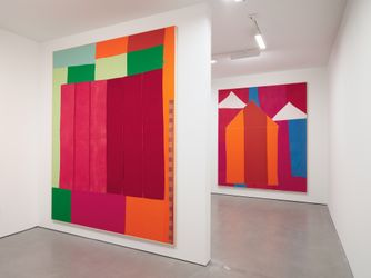 Exhibition view: Lawrence Calver, On the Off Chance, Simchowitz, Los Angeles (12 June–3 July 2021). Courtesy Simchowitz.