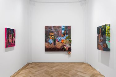 Exhibition view: Gisela McDaniel, Manhaga Fu'una, Pilar Corrias, Saville Row, London (27 January–26 February 2022). Courtesy Pilar Corrias, London.