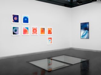 Exhibition view: Zachary Lieberman, Circles, Blobs, Ripples, Unit London, London (6 February–9 March 2024). Courtesy the artist and Unit London.