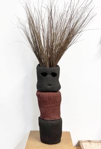Totem Felino Palm by Lucia PIZZANI contemporary artwork ceramics