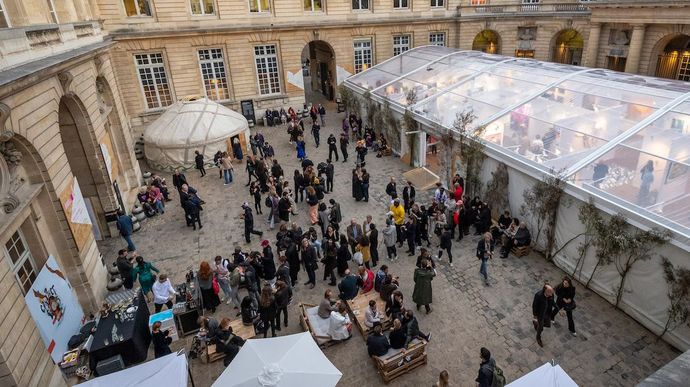 Asia Now Draws New Galleries to Paris