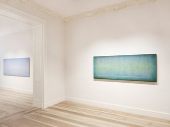 Exhibition view: Chen Ruo Bing, Floating, Galerie Albrecht, Berlin (19 August–8 October 2022). © Sandy Volz. Courtesy Galerie Albrecht.