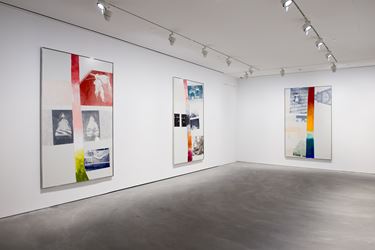 Exhibition view: Robert Rauschenberg, Vydocks,  Pace Gallery, Hong Kong (19 September–2 November 2018). © Robert Rauschenberg Foundation / VAGA at Artists Rights Society, New York. Courtesy Pace Gallery. Photo: Cow Lau.