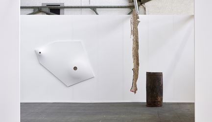 Axel Vervoordt Gallery, Art Brussels (19–22 April 2018). Courtesy Axel Vervoordt Gallery.