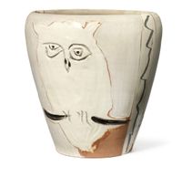 Visage et Hibou by Pablo Picasso contemporary artwork ceramics