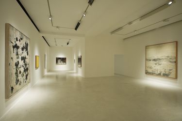 Exhibition view: Ma Kelu, Wilderness, Pearl Lam Galleries, Hong Kong (24 May–30 July 2022). Courtesy Pearl Lam Galleries. 