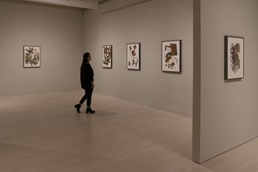 Exhibition view: Irving Penn, Paintings, Pace Gallery, 32 East 57th Street, New York (13 September–13 October 2018). © The Irving Penn Foundation. Courtesy Pace Gallery.