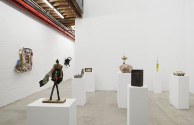 Exhibition view: Group Exhibition, On The Nature of Things, Andrew Kreps Gallery, 22 Cortlandt Alley, New York (30 June–13 August 2022). Courtesy Andrew Kreps Gallery. Photo: Thomas Barratt.