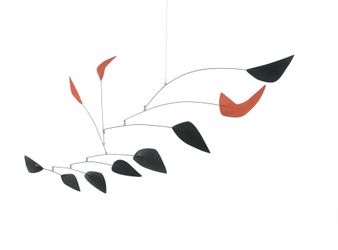 Alexander Calder, Untitled (1963). © 2021 Calder Foundation / Artists Rights Society (ARS), New York. Courtesy Pace Gallery.