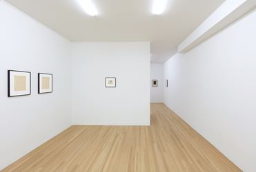 Exhibition view: Elie Nadelman, Papier-mâché, Galerie Buchholz, New York (28 June–8 September 2018). Courtesy Galerie Buchholz.