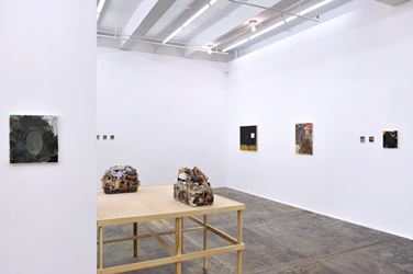 Exhibition view: Group Exhibition, are you dead yet?, Thomas Erben Gallery, New York (11 January–17 February, 2017). Courtesy Thomas Erben Gallery.