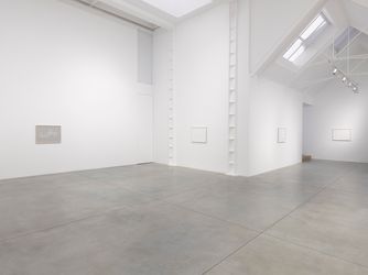 Exhibition view: Spencer Finch, Only the hand that erases writes the true thing, Lisson Gallery, Bell Street, London (22 June–31 July 2021). © Spencer Finch. Courtesy Lisson Gallery.