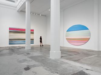 Exhibition view: Ed Clark, Expanding the Image, Hauser & Wirth, Los Angeles (22 August 2020–10 January 2021). © The Estate of Ed Clark. Courtesy the Estate and Hauser & Wirth. Photo: Fredrik Nilsen.