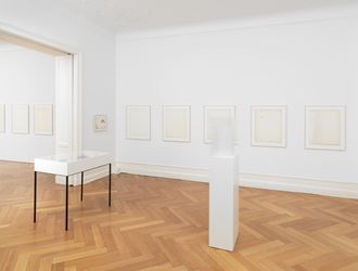Exhibition view: Andy Warhol, From “THE HOUSE THAT went to TOWN”, Galerie Buchholz, Berlin (8 February–16 April 2019). Courtesy Galerie Buchholz.