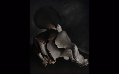Yan Bing, Mushroom No.16 (2019). Oil on canvas. 250 x 200 cm. Courtesy ShanghART, Beijing.
