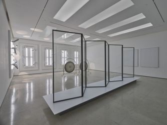 Exhibition view: Cerith Wyn Evans, ….)( of, a clearing, White Cube, Hong Kong (21 January–12 March 2022). Courtesy White Cube.