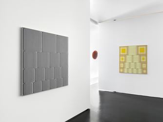 Exhibition view: Group Exhibition, Patterns, Anne Mosseri-Marlio Galerie, Basel (14 December 2019–28 February 2020). Courtesy Anne Mosseri-Marlio Galerie. Photo: Serge Hasenböhler.