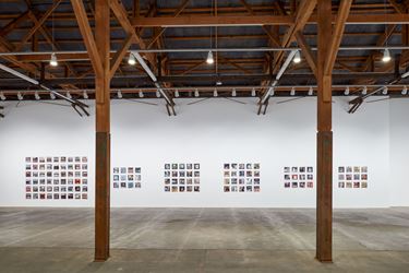 Exhibition view: Zoe Leonard, Analogue, Hauser & Wirth, Los Angeles (27 October 2018– 20 January 2019). © Zoe Leonard. Courtesy the artist and Hauser & Wirth. Photo: Mario de Lopez.