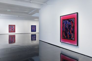 Exhibition view: Justine Varga, End of violet, Tolarno Galleries, Melbourne (11 March–6 April 2023). Courtesy Tolarno Galleries.