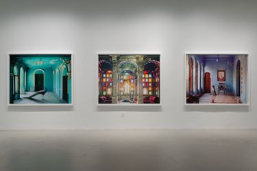 Karen Knorr, Transmigrations, Sundaram Tagore Gallery, Chelsea, New York (5 May–4 June 2022). Courtesy Sundaram Tagore Gallery.