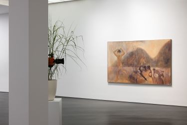 Exhibition view: Group Exhibition, Summer ’22, Esther Schipper, Berlin, (21 July–27 August 2022).  Courtesy the artists and Esther Schipper, Berlin. Photo: Andrea Rossetti