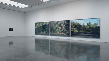 Exhibition view: Jeff Wall, Gagosian, West 21st Street, New York (30 April—26 July 2019). Artwork © Jeff Wall. Courtesy Gagosian. Photo: Rob McKeever.
