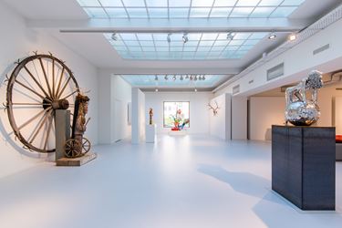 Exhibition view: Group Exhibition, From Surface to Space: 100 Years of  Sculpture, Relief and Collage, Galerie Gmurzynska, Zurich, (9 October 2017–31 March 2018). Courtesy the artists and Galerie Gmurzynska.