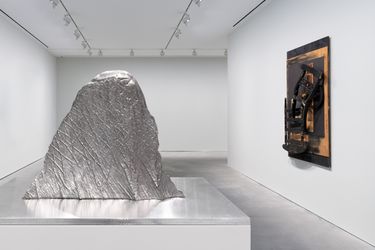 Exhibition view: Group Exhibition, Chewing Gum V, Pace Gallery, Hong Kong (22 July–1 September 2022). Courtesy Pace Gallery. Photo: Louise Lo.