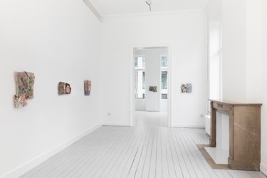 Exhibition view: Nick Mauss, Gladstone Gallery, Brussels (10 March–14 April 2023). Courtesy Gladstone Gallery. Photo: Fabrice Schneider.