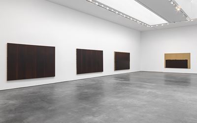 Exhibition view: Hyong-keun Yun, Solo Exhibition, David Zwirner, 20th Street, New York (14 January–18 February 2017). Courtesy PKM Gallery, Seoul and David Zwirner, New York/London.